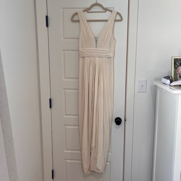 BCBC MaxAzria, Small Cream Greek Goddess Gown - Picture 3 of 9